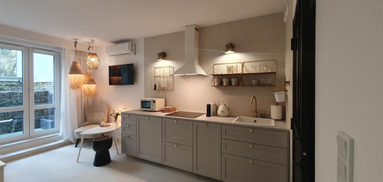 Fly_To_Cracow_12 Apartment คราคูฟ ภายนอก รูปภาพ